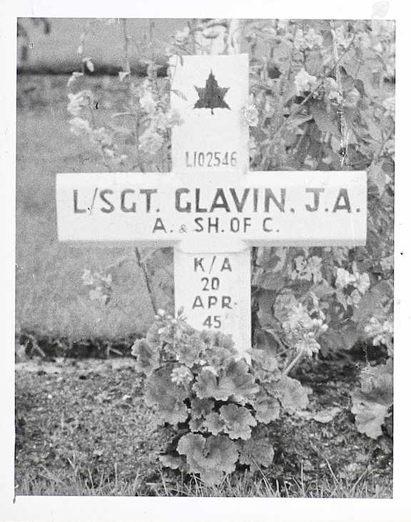 Temporary grave marker, LSgt Glavin, Holten Canadian War Cemetery